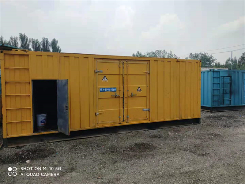 长海200KW柴油发电机组需要配备什么型号的电缆线?
